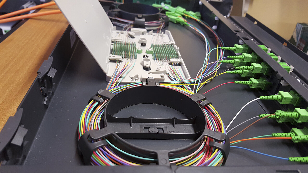 Distribuzione in fibra ottica